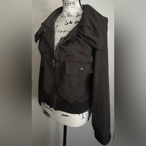 Brown Bomber style Jacket women’s size Medium - Picture 2 of 11